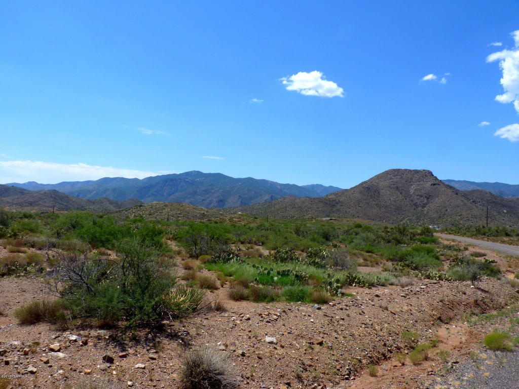 17910 S Dripping Springs Road, Mayer, AZ 86333