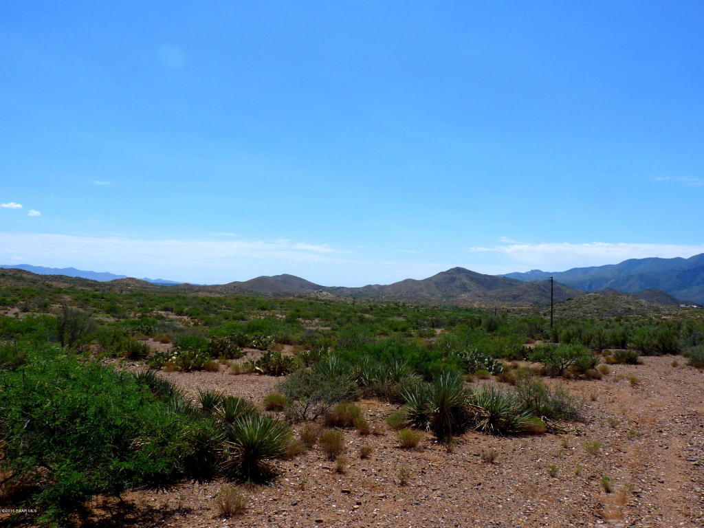 17910 S Dripping Springs Road, Mayer, AZ 86333
