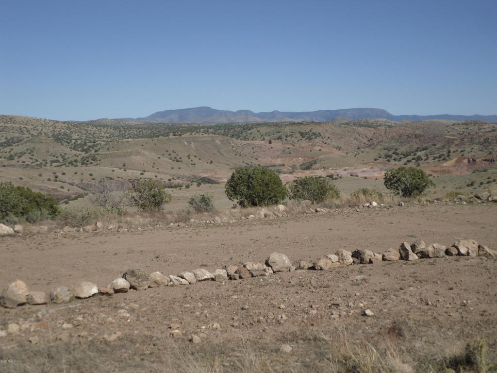 0 E Still Valley Trail, Paulden, AZ 86334