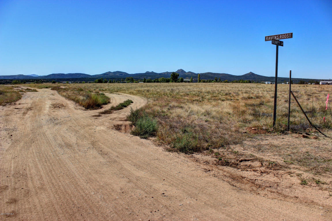 24400 N Ravens Roost Road, Paulden, AZ 86334
