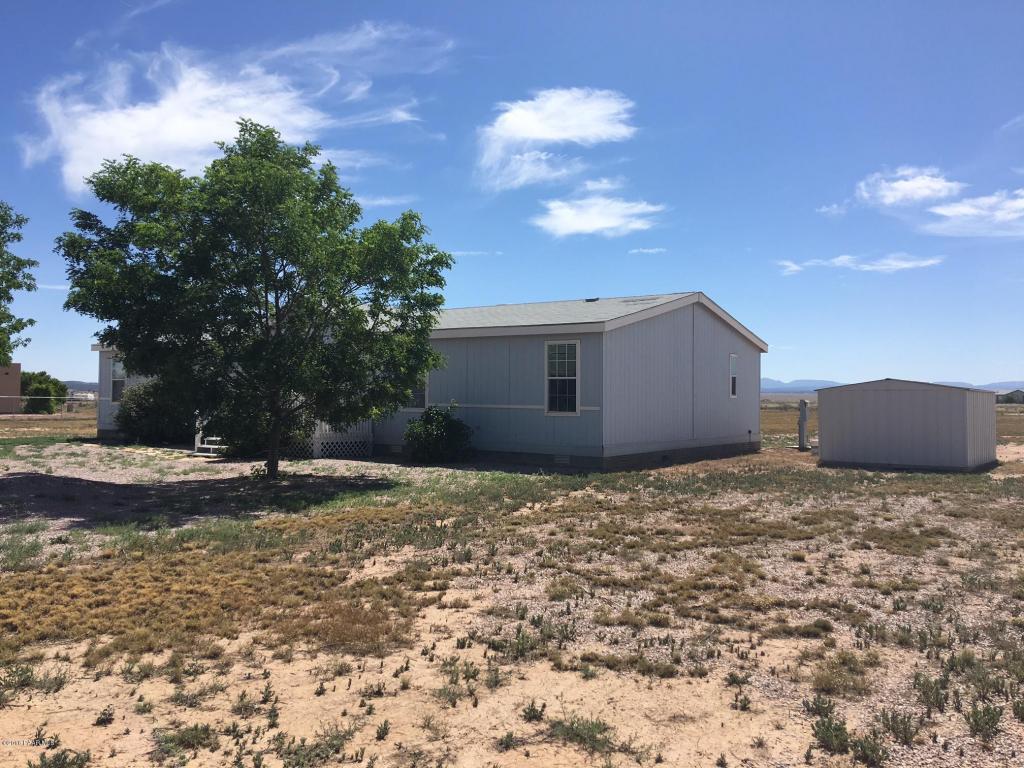 26950 N Kitty Hawk Lane, Paulden, AZ 86334