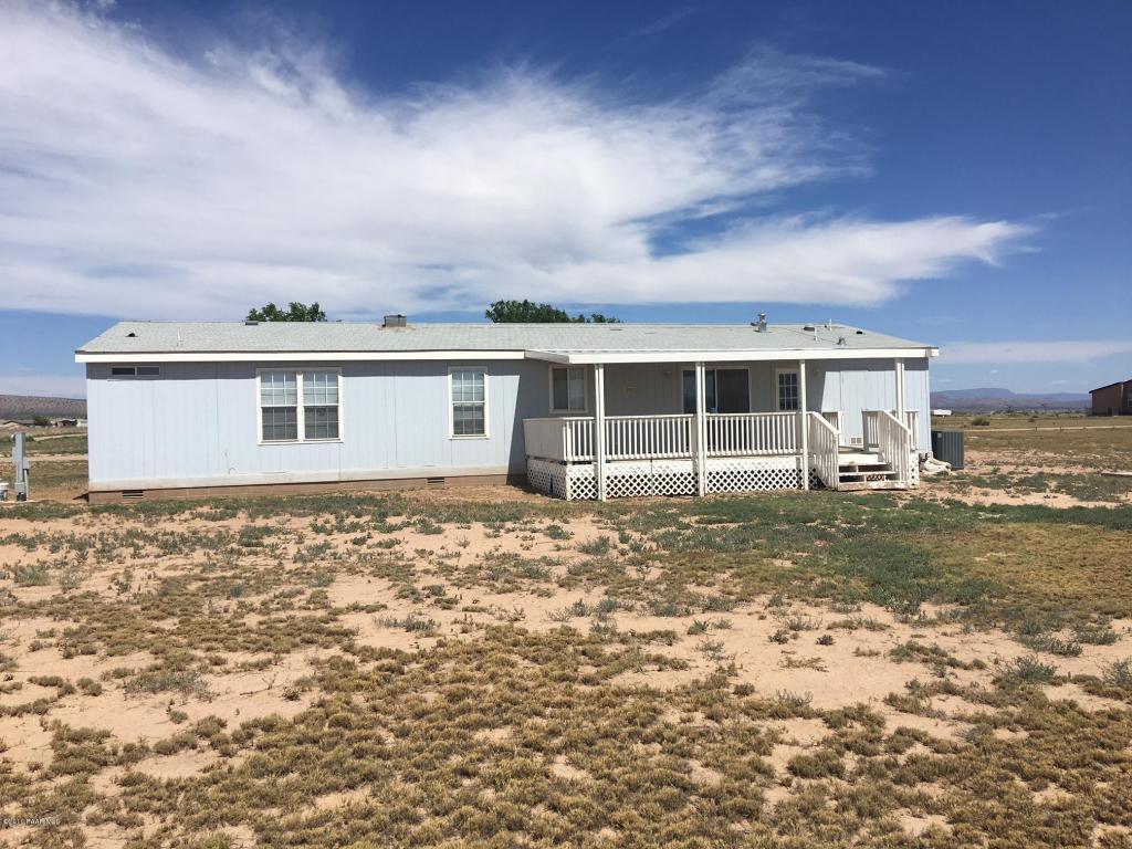 26950 N Kitty Hawk Lane, Paulden, AZ 86334