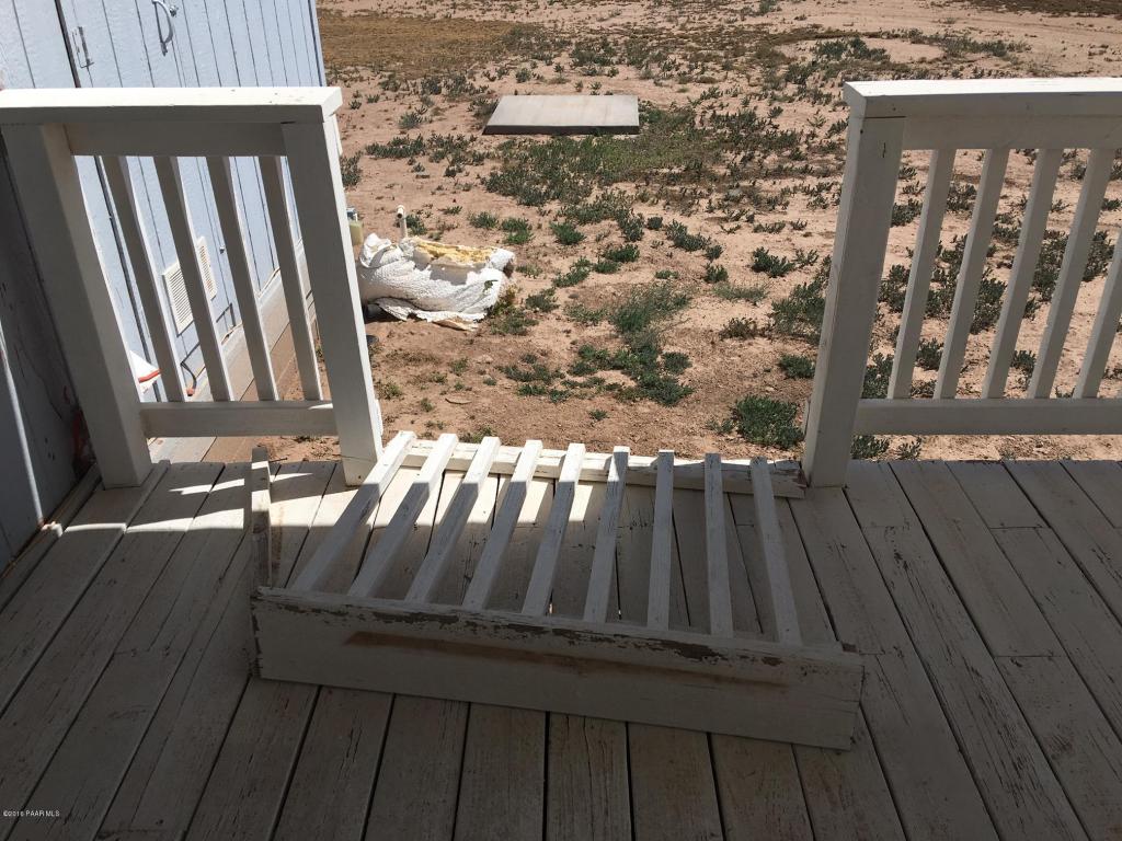 26950 N Kitty Hawk Lane, Paulden, AZ 86334