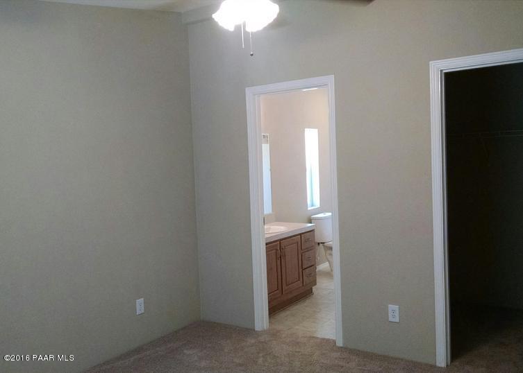 24375 N Cleveland Street, Paulden, AZ 86334
