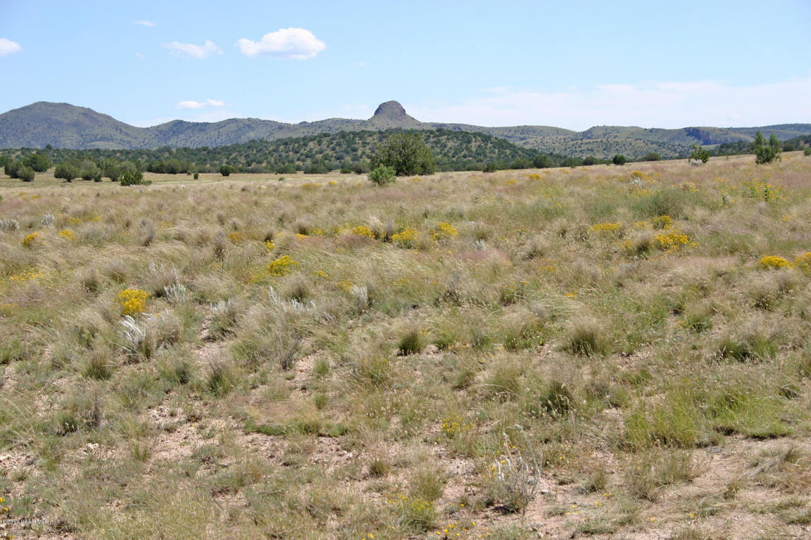 0 E Sweet Valley Road, Paulden, AZ 86334