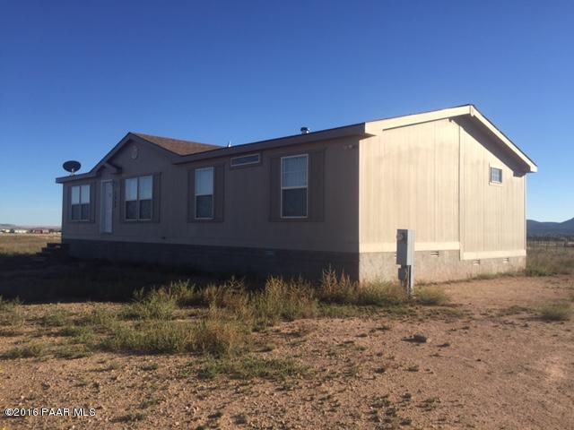 3645 W Chianti Lane, Paulden, AZ 86334