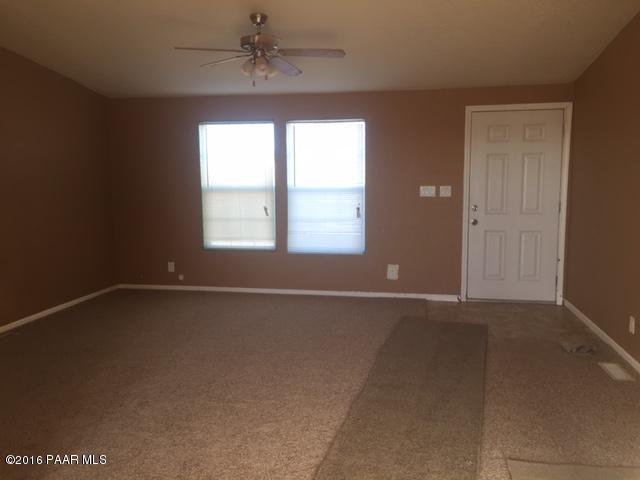 3645 W Chianti Lane, Paulden, AZ 86334