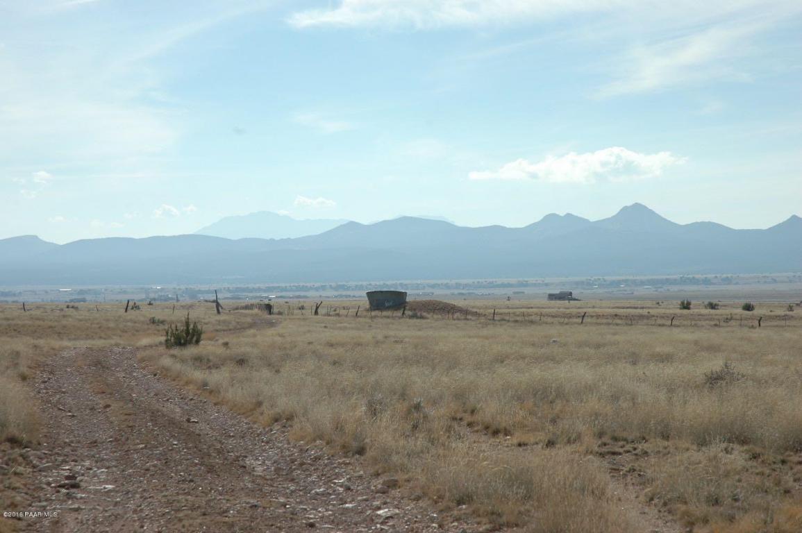 0 N Flagstone Road, Paulden, AZ 86334