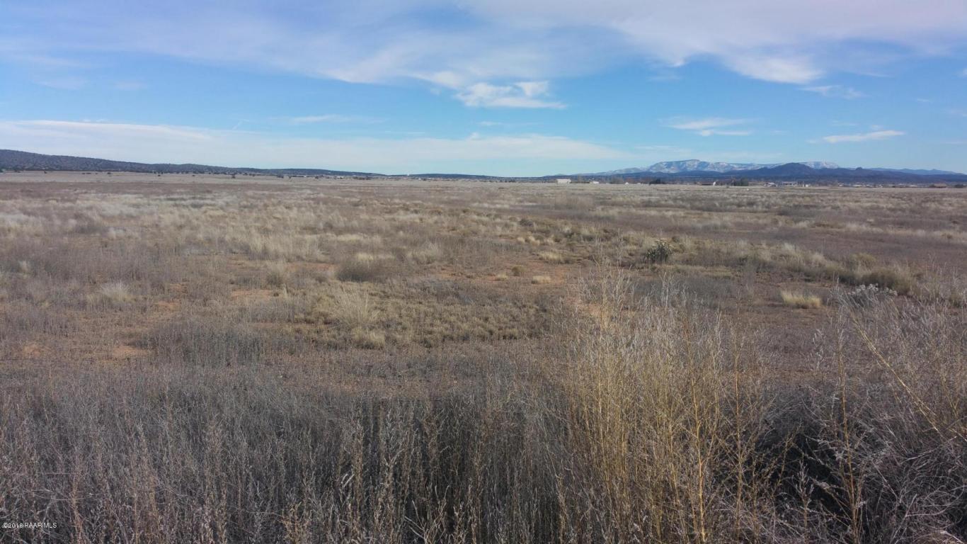 2855 Saber Lane, Paulden, AZ 86334