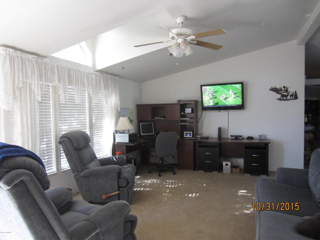 1850 W Big Sky Ranch Road, Paulden, AZ 86334