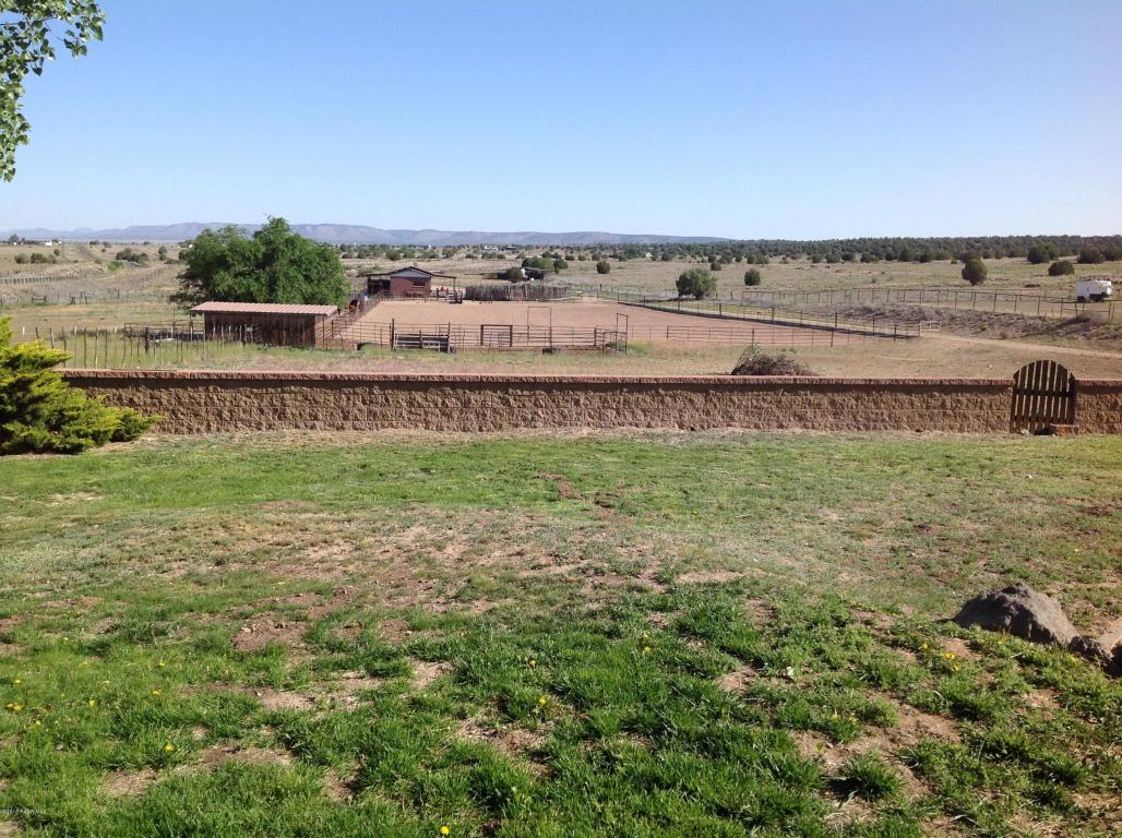 21721 N Old Highway 89, Paulden, AZ 86334