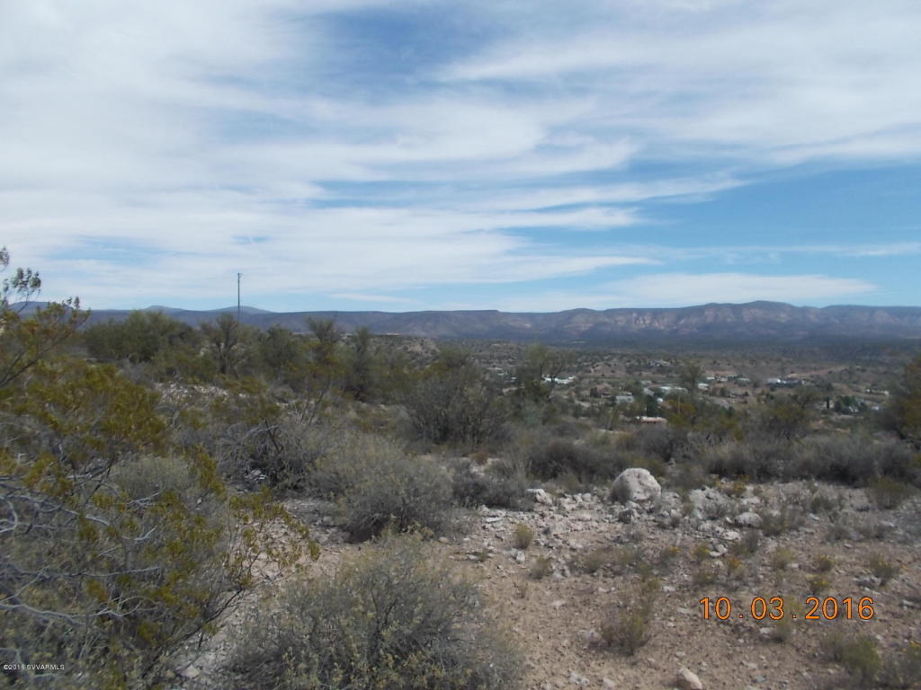 0 Point Of View Tr, Rimrock, AZ 86335