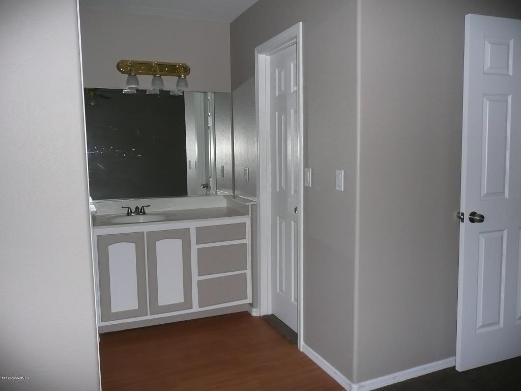 5680 N Debbie Lane, Rimrock, AZ 86335