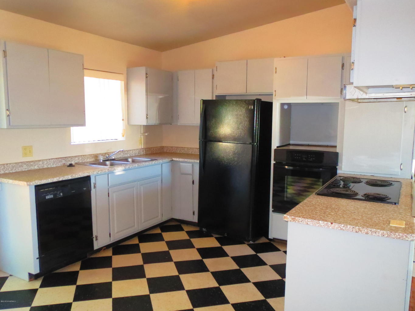 4815 E. MALLARD DR., Rimrock, AZ 86335