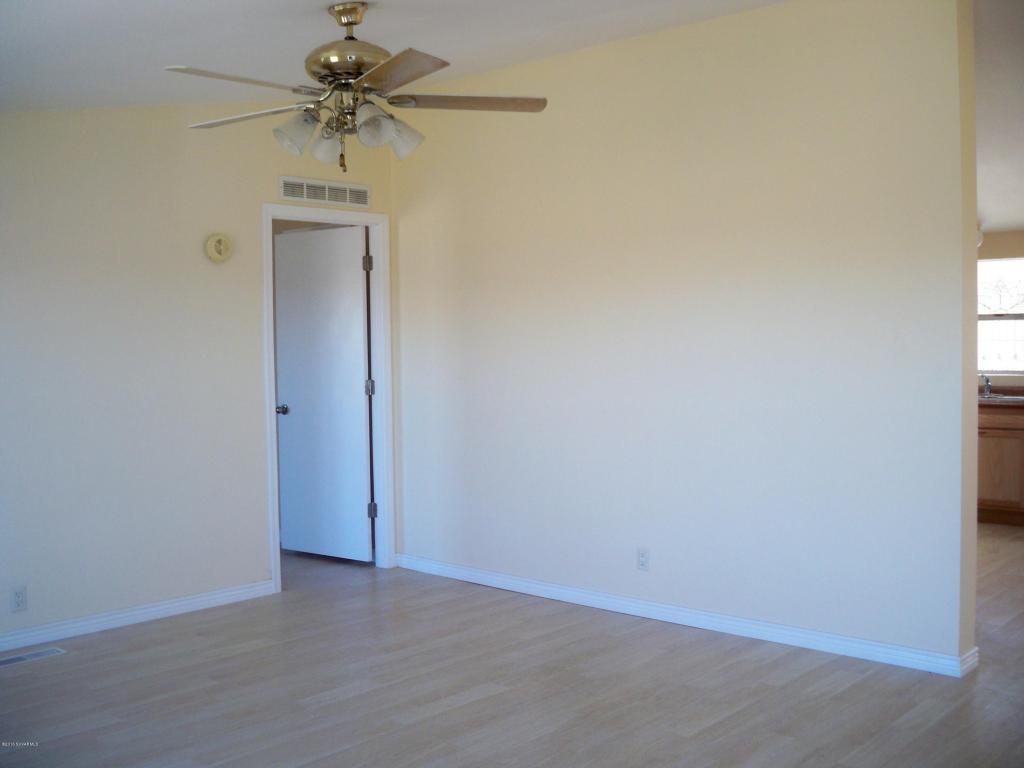 2805 E Desert Willow Drive, Rimrock, AZ 86335