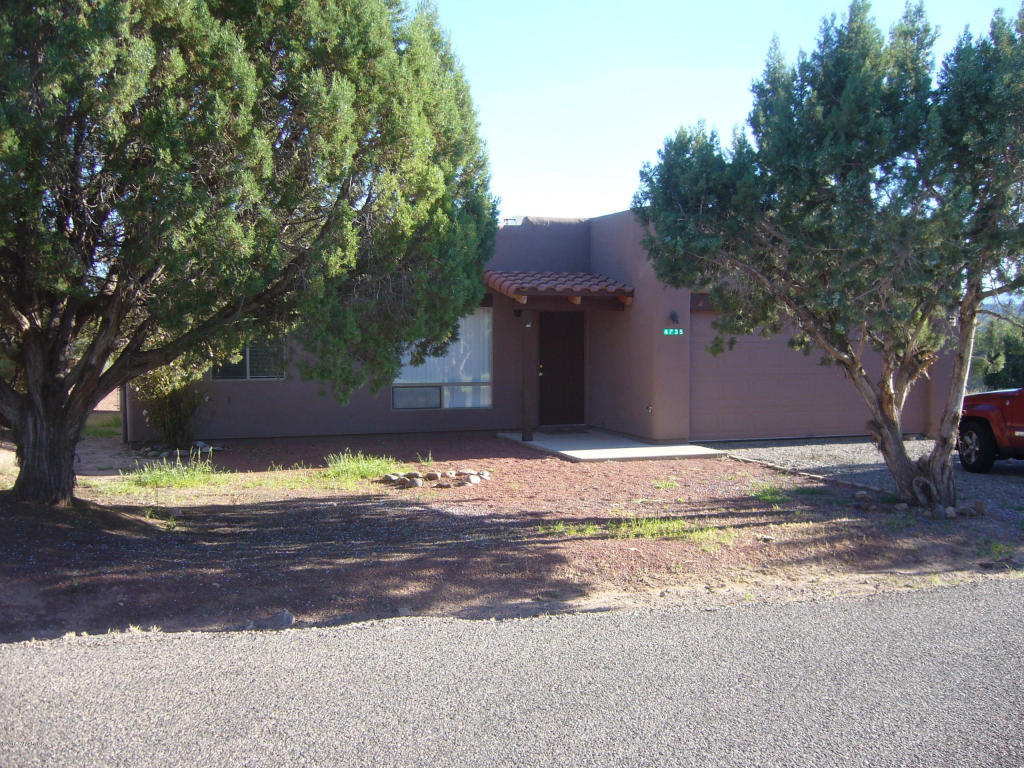 4735 E Valley Lane, Rimrock, AZ 86335