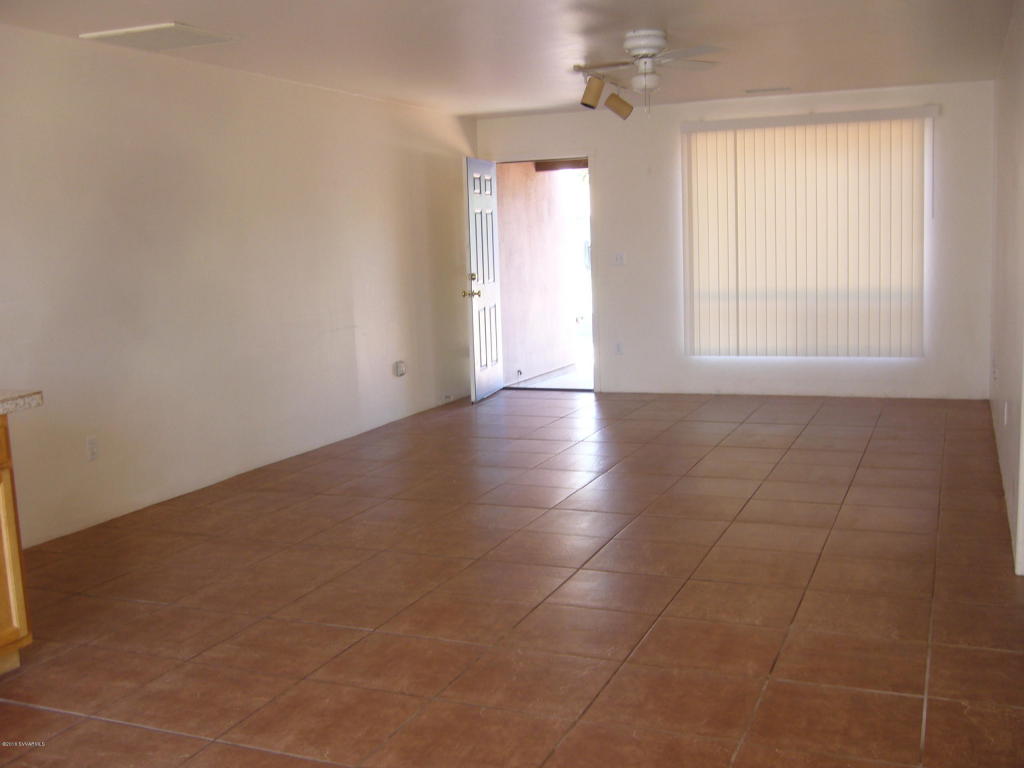 4735 E Valley Lane, Rimrock, AZ 86335