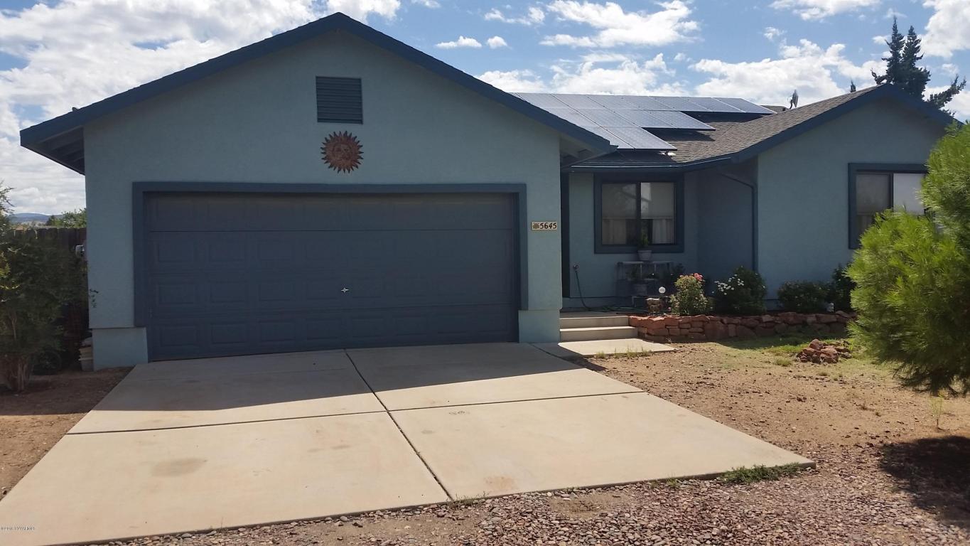 5645 E Vicki Lane, Rimrock, AZ 86335