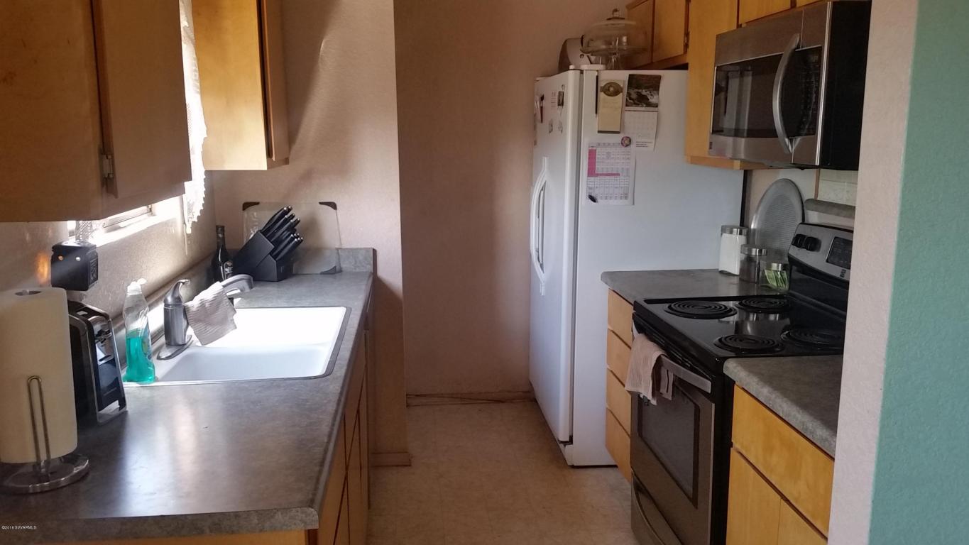 5645 E Vicki Lane, Rimrock, AZ 86335