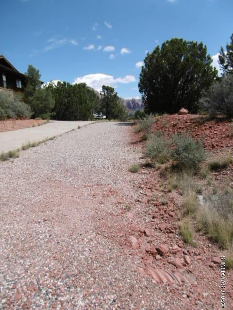 130 Calle Del Norte, Sedona, AZ 86336