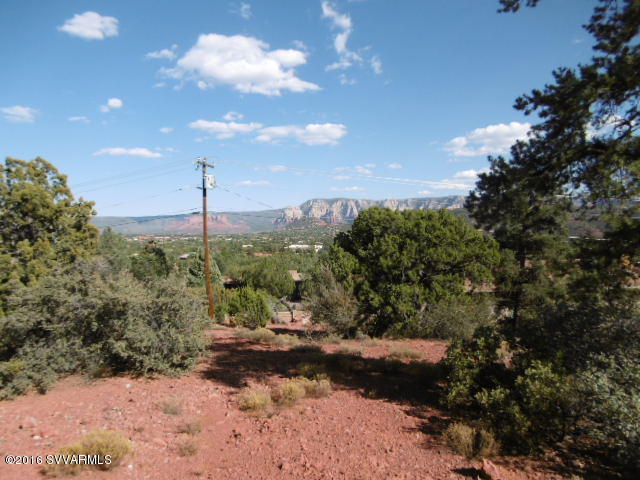 130 Calle Del Norte, Sedona, AZ 86336