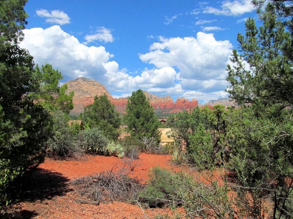 2405 Roadrunner, Sedona, AZ 86336