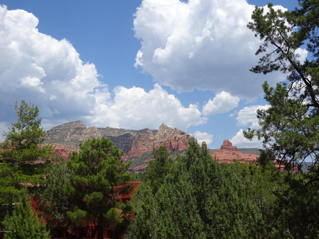 100 Manzanita Drive, Sedona, AZ 86336
