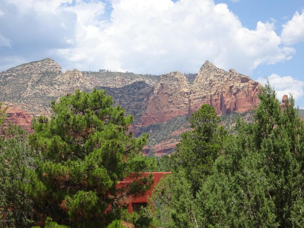 100 Manzanita Drive, Sedona, AZ 86336