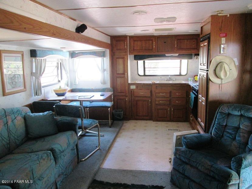 39 Our Street, Seligman, AZ 86337