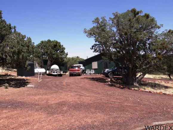 42900 N. Shadow Rock Trail, Seligman, AZ 86337