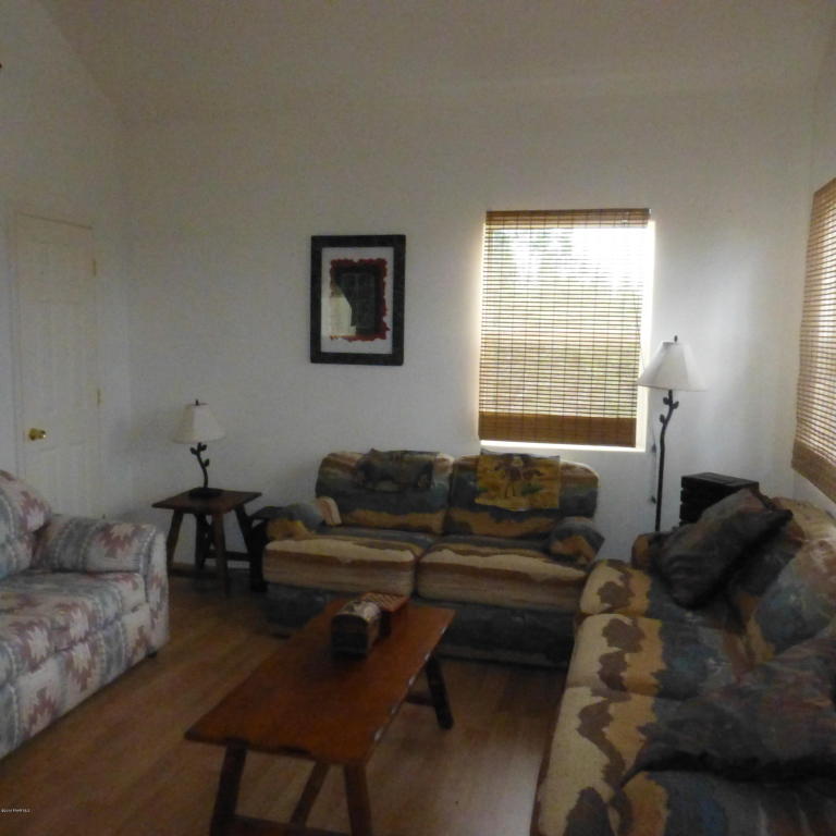 34070 W Elk Run Road, Seligman, AZ 86337
