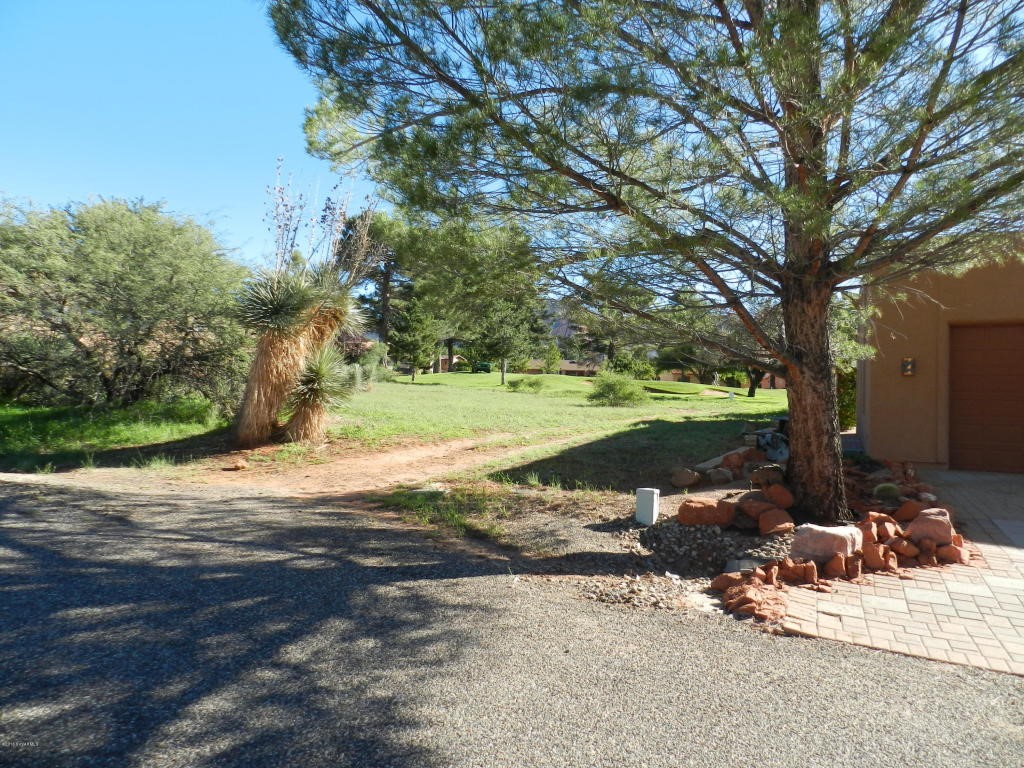 125 Fairway Oaks, Sedona, AZ 86351