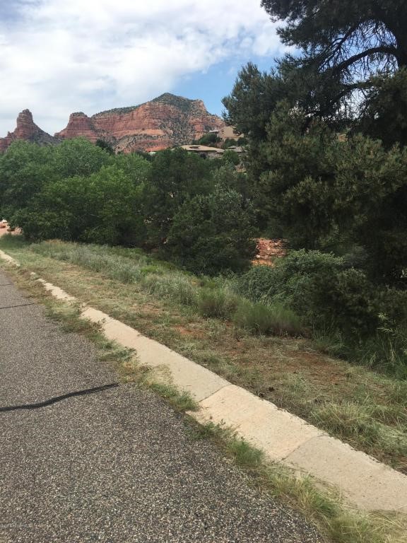 230 Pinon Woods, Sedona, AZ 86351