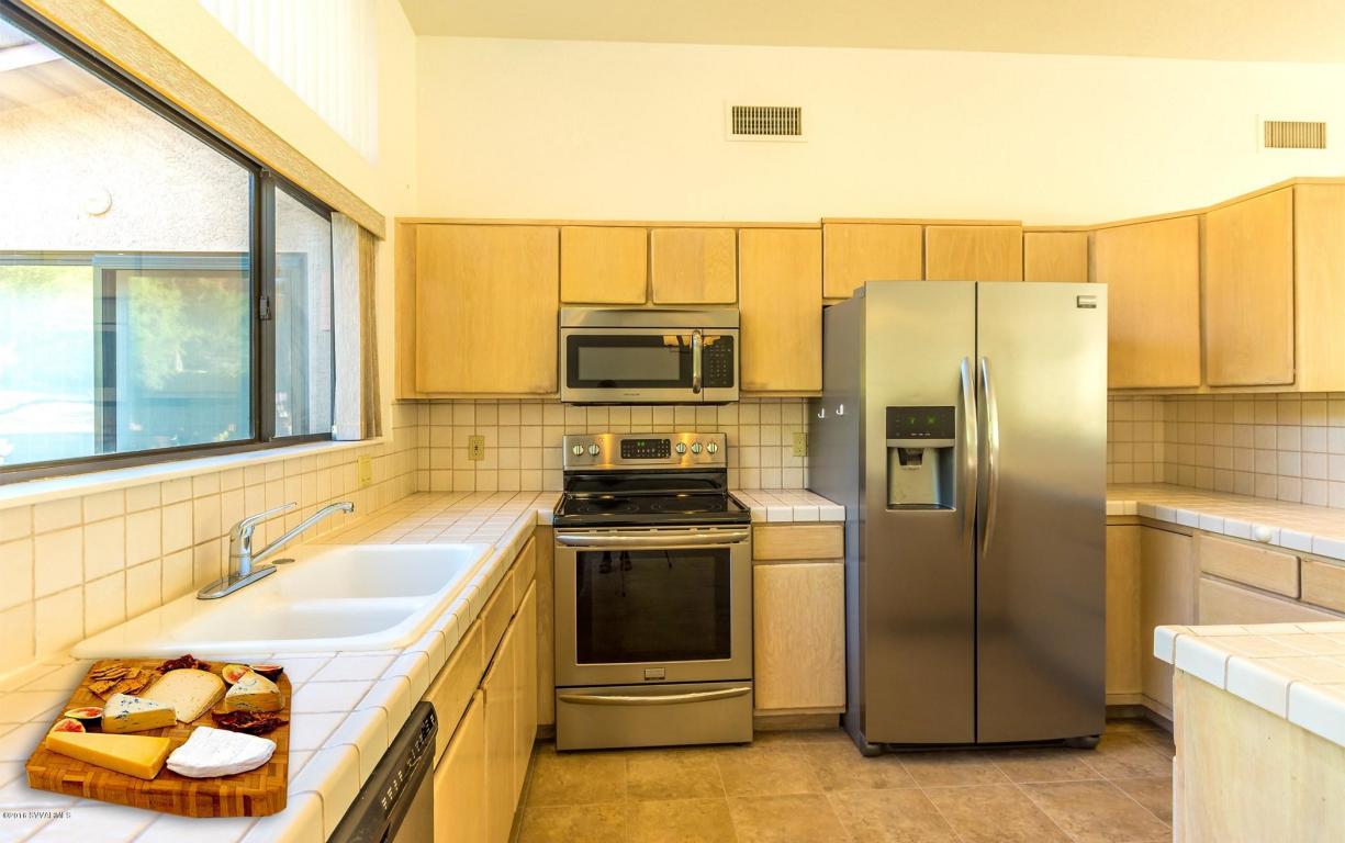 210 Red Rock Cove Drive, Sedona, AZ 86351
