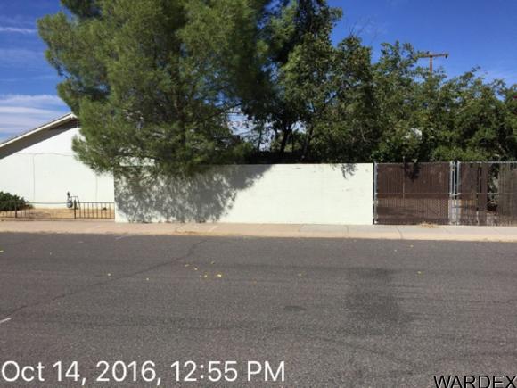 2902 Arthur St, Kingman, AZ 86401