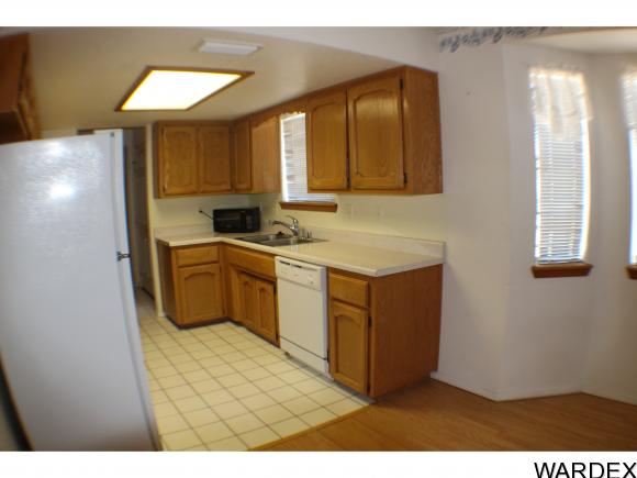 9915 N Saddleback Dr, Kingman, AZ 86401