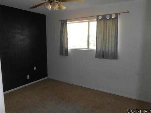 2458 MIAMI AVE, Kingman, AZ 86401