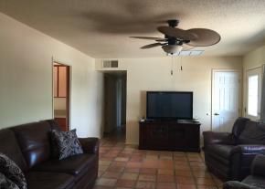 1932 ARLINGTON, Kingman, AZ 86401