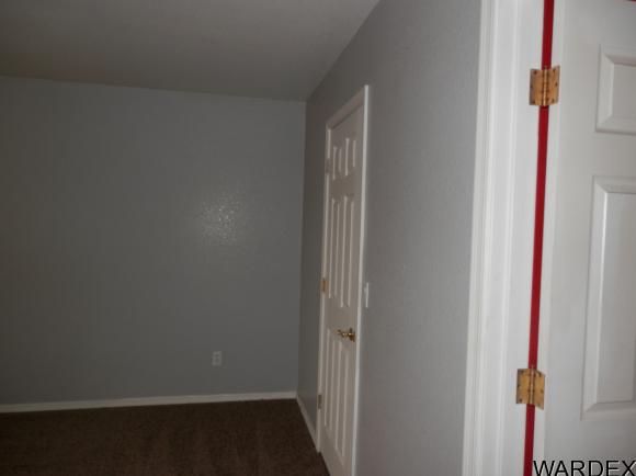2823 Superba Ave, Kingman, AZ 86401
