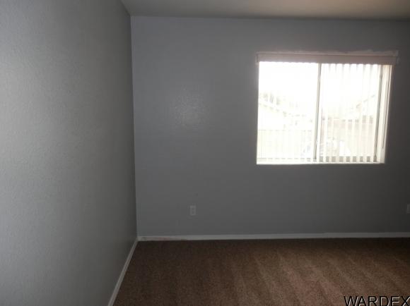 2823 Superba Ave, Kingman, AZ 86401