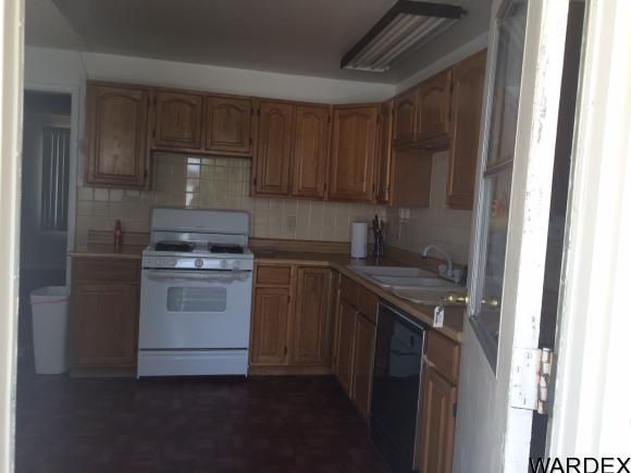 2823 S Louise Ave, Kingman, AZ 86401