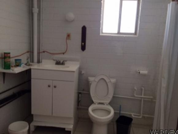 2823 S Louise Ave, Kingman, AZ 86401