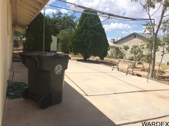 2823 S Louise Ave, Kingman, AZ 86401