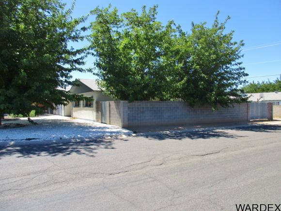 1745 Pacific Ave., Kingman, AZ 86401