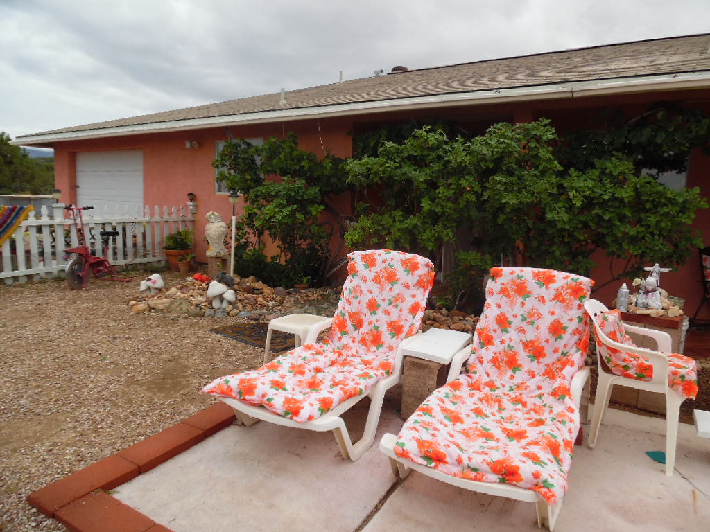 10193 E. Line Dr., Kingman, AZ 86401