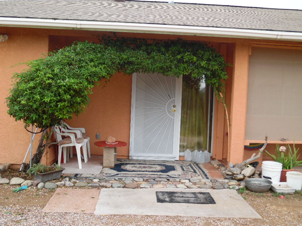 10193 E. Line Dr., Kingman, AZ 86401