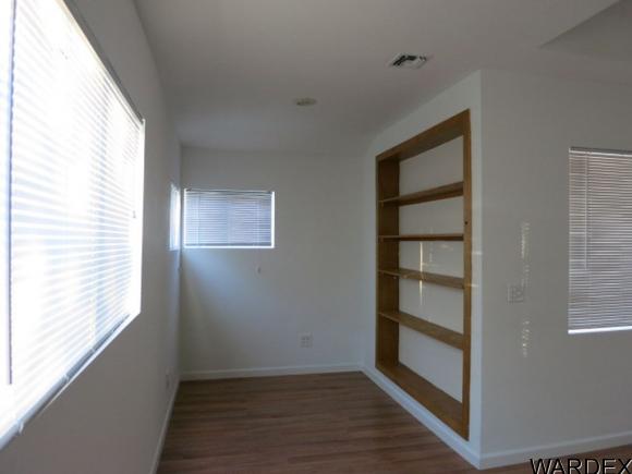 226 E OAK ST, Kingman, AZ 86401