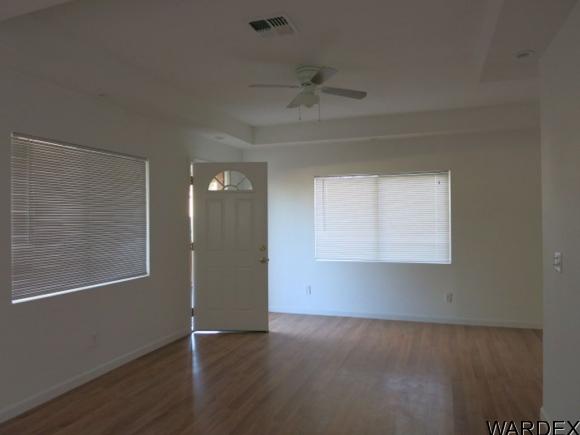 226 E OAK ST, Kingman, AZ 86401
