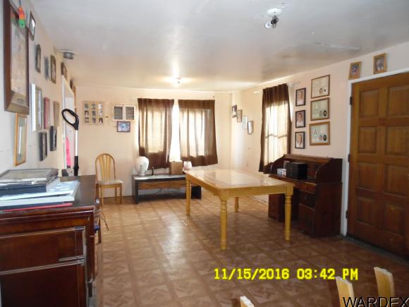 2344 Louise Ave, Kingman, AZ 86401