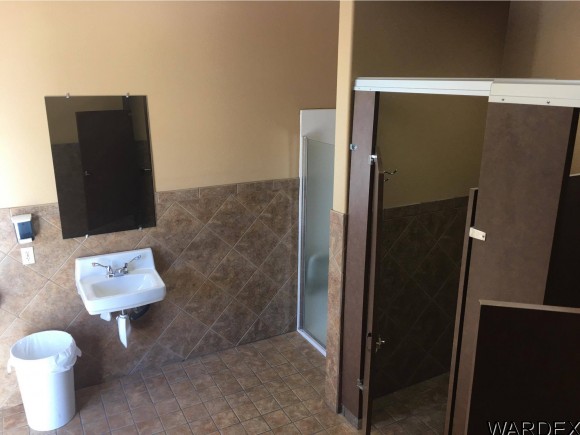 1964 CENTERS AVE, Lake Havasu City, AZ 86403